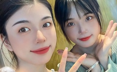 两个奶头被吃到高潮什么感觉